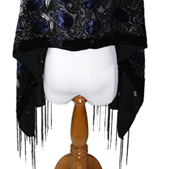 Blue Velvet Floral Pattern Scarf - Picture 2 of 9